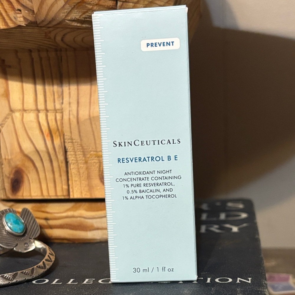 SkinCeuticals Resveratrol B E Antioxidant Night Serum
